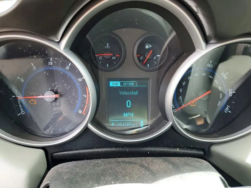 2013 CHEVROLET CRUZE LS  