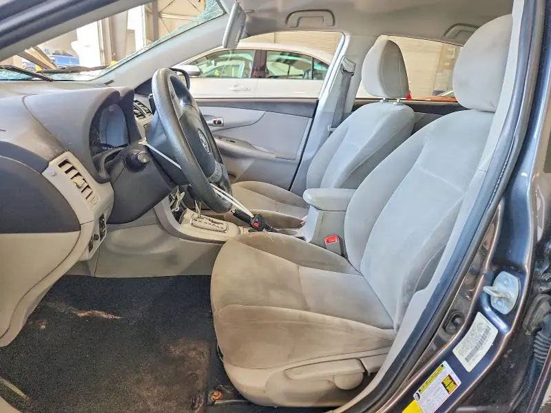 2012 TOYOTA COROLLA LE  