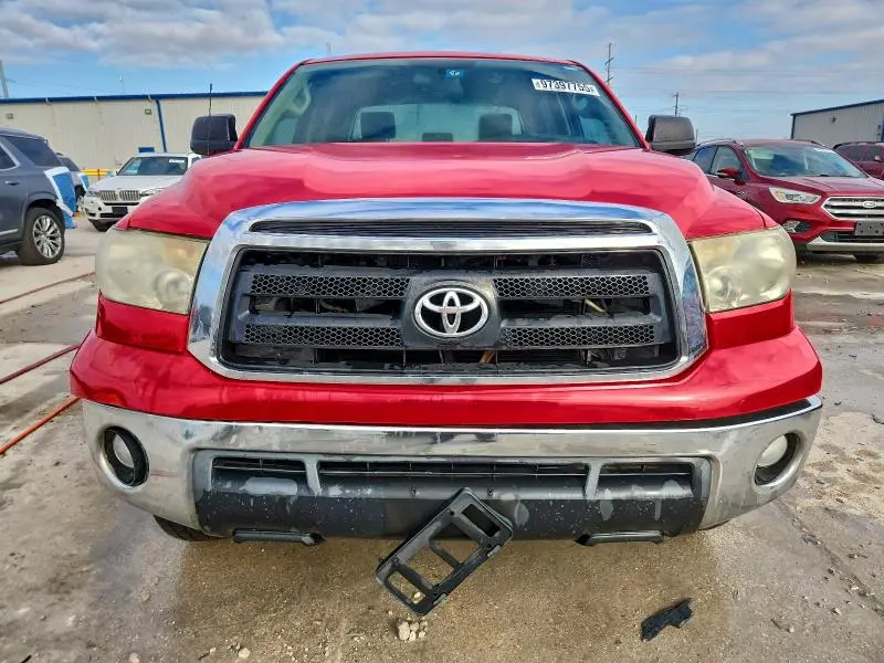 2011 TOYOTA TUNDRA CREWMAX SR5  