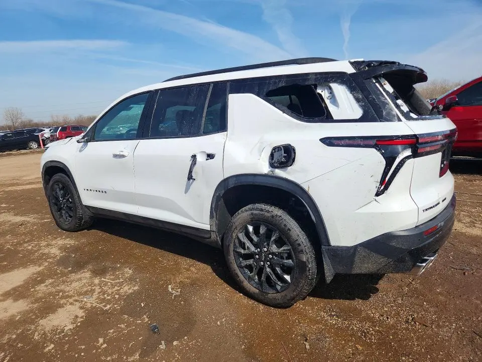 2025 CHEVROLET TRAVERSE LT  