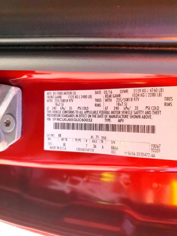 2016 FORD ESCAPE TITANIUM  