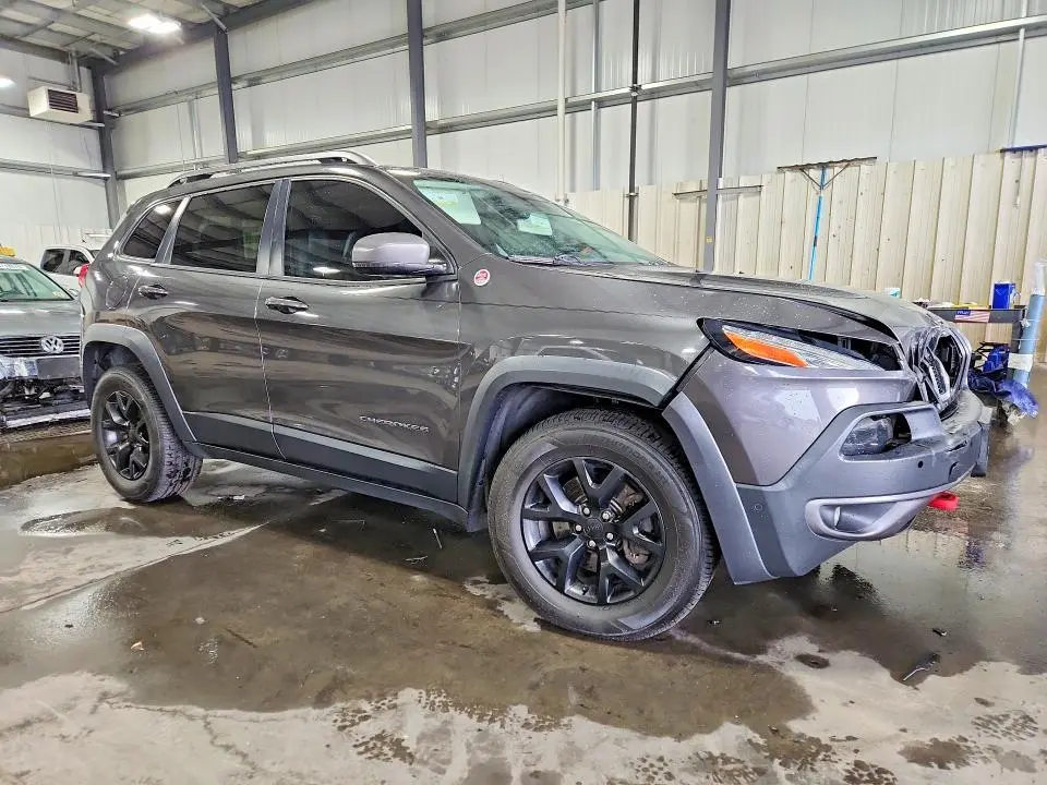 2014 JEEP CHEROKEE TRAILHAWK  