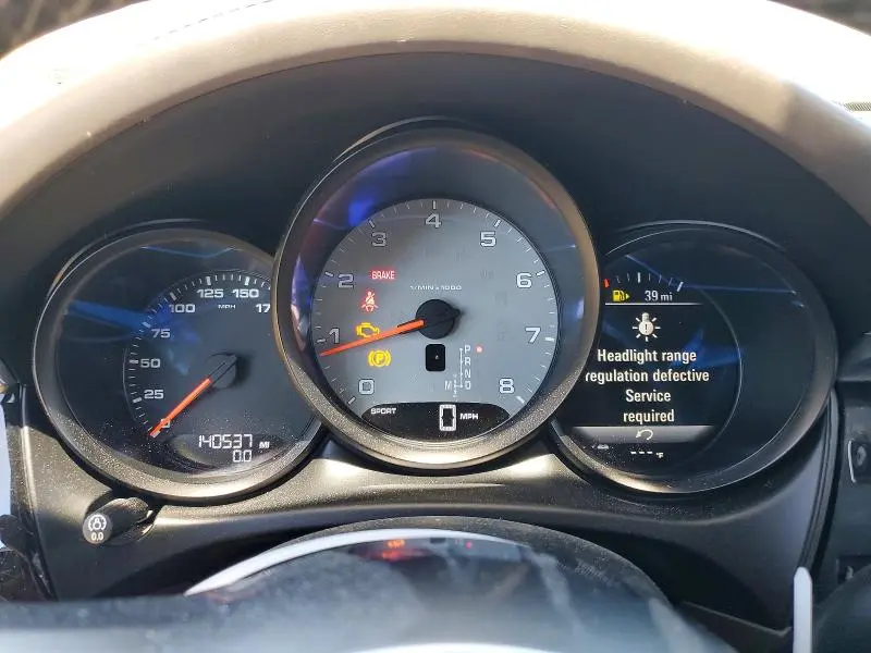 2015 PORSCHE MACAN S  