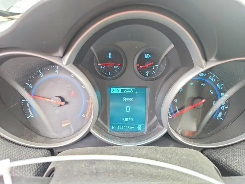 2015 CHEVROLET CRUZE LT  