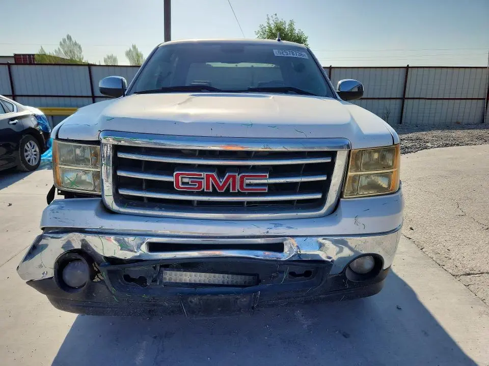 2013 GMC SIERRA C1500 SLE  