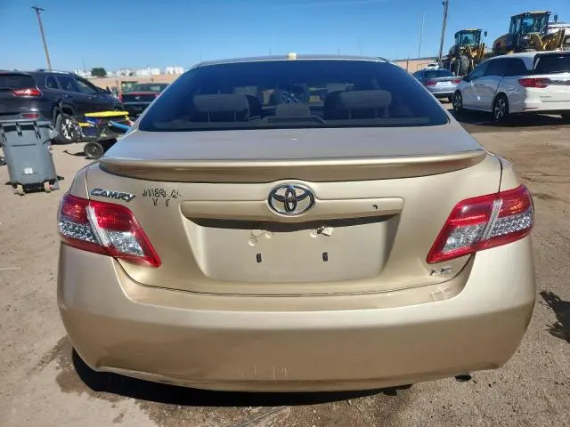 2010 TOYOTA CAMRY LE  