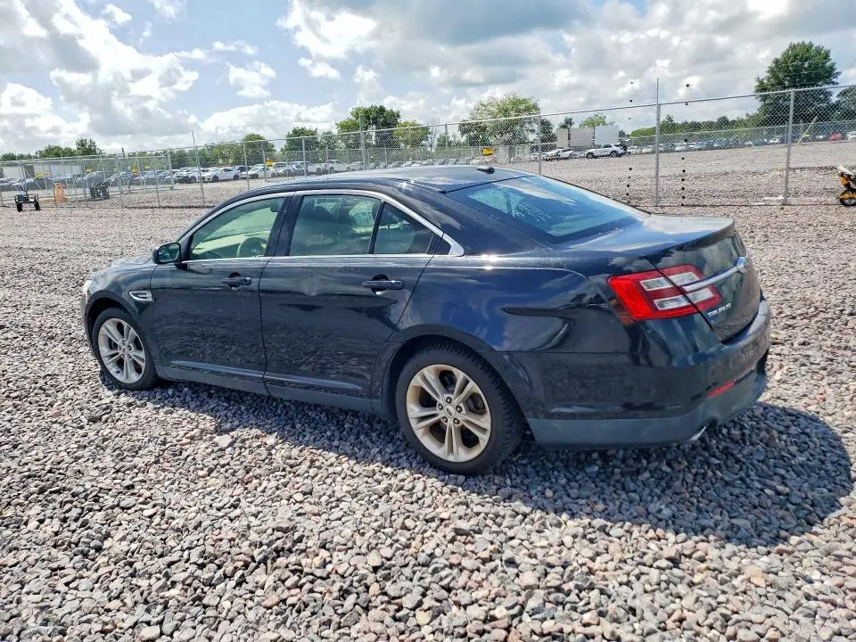 2015 FORD TAURUS SEL  