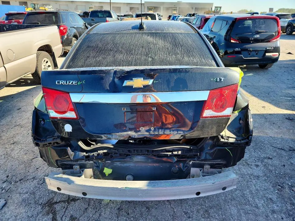 2015 CHEVROLET CRUZE LT  