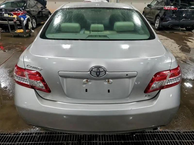 2011 TOYOTA CAMRY BASE  