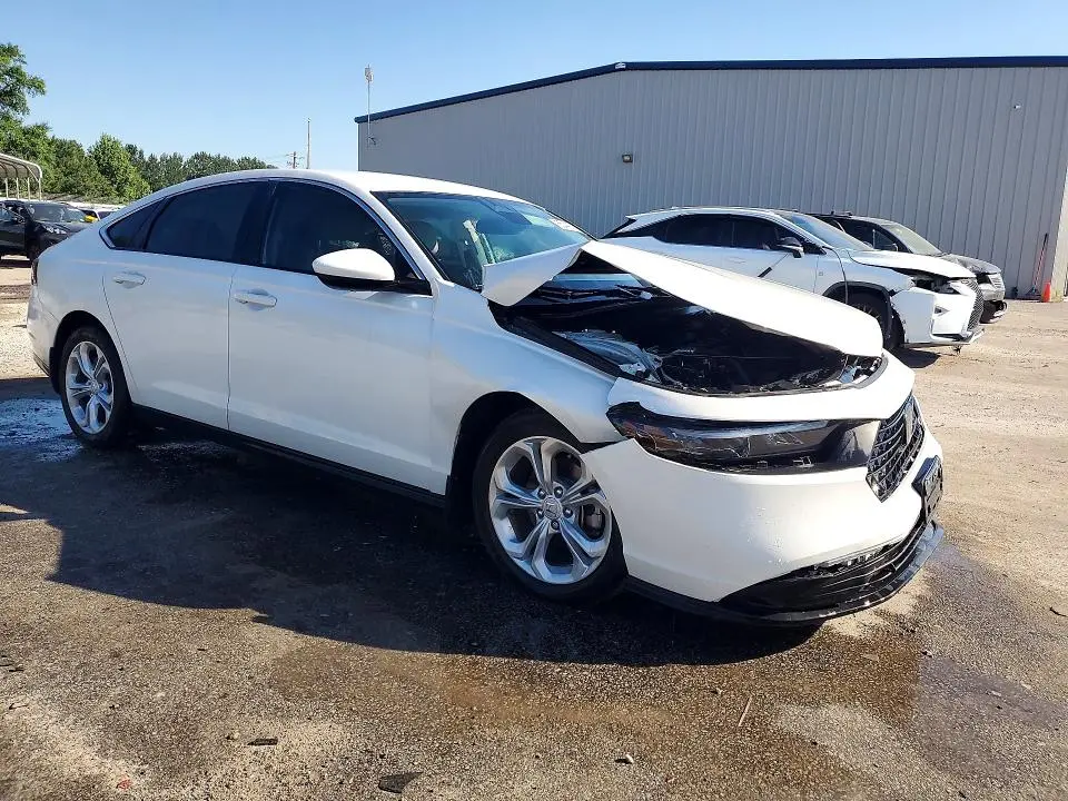 2024 HONDA ACCORD LX  