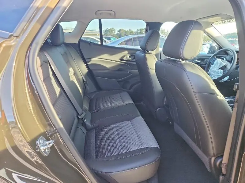 2024 CHEVROLET TRAX 1LT  