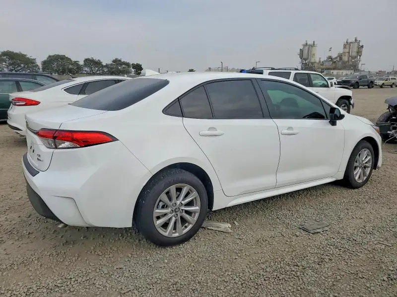 2025 TOYOTA COROLLA LE  