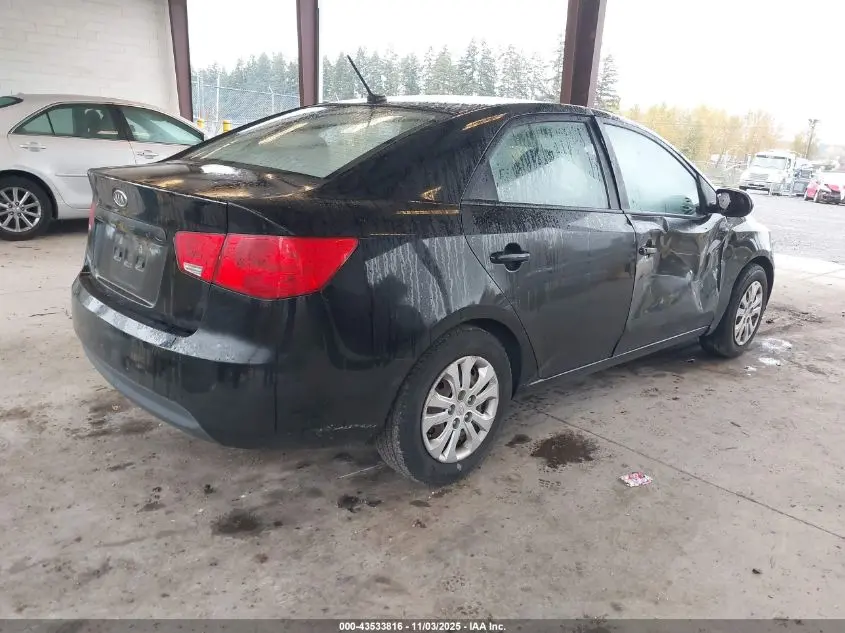 2012 KIA FORTE LX