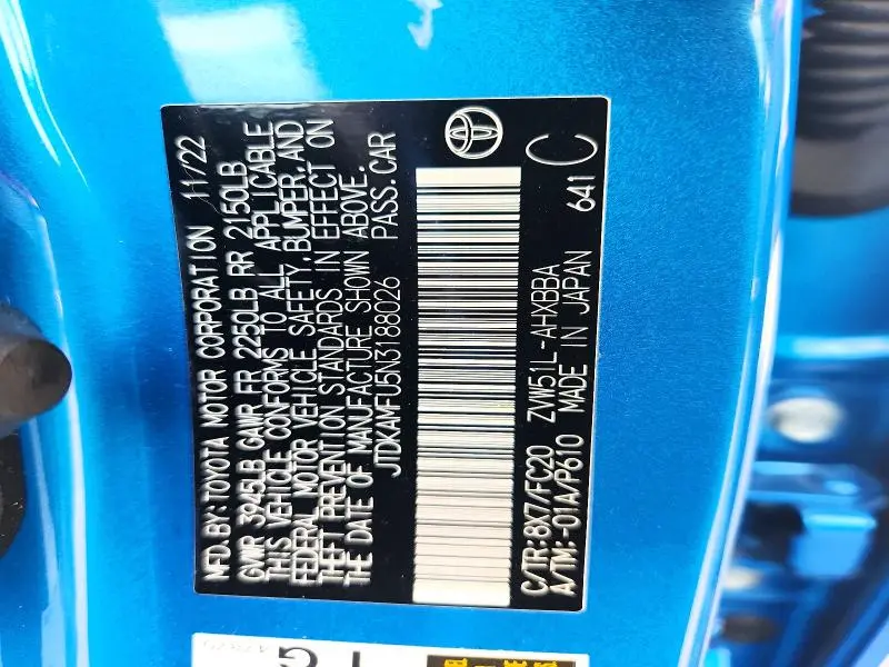 2022 TOYOTA PRIUS L ECO  