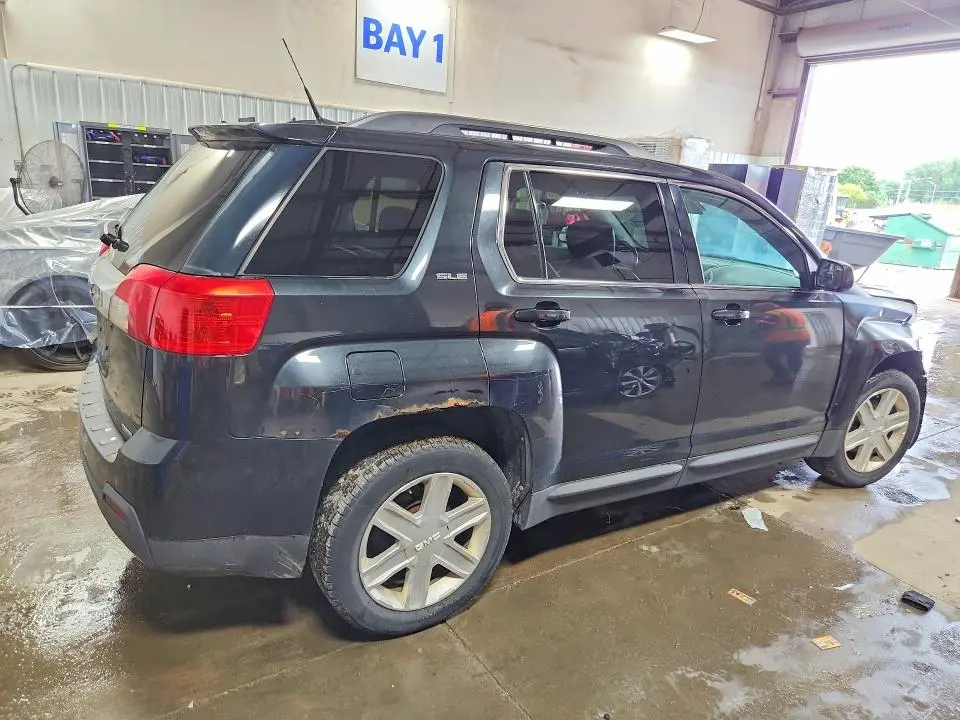 2012 GMC TERRAIN SLE  