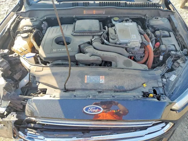2015 FORD FUSION SE HYBRID  
