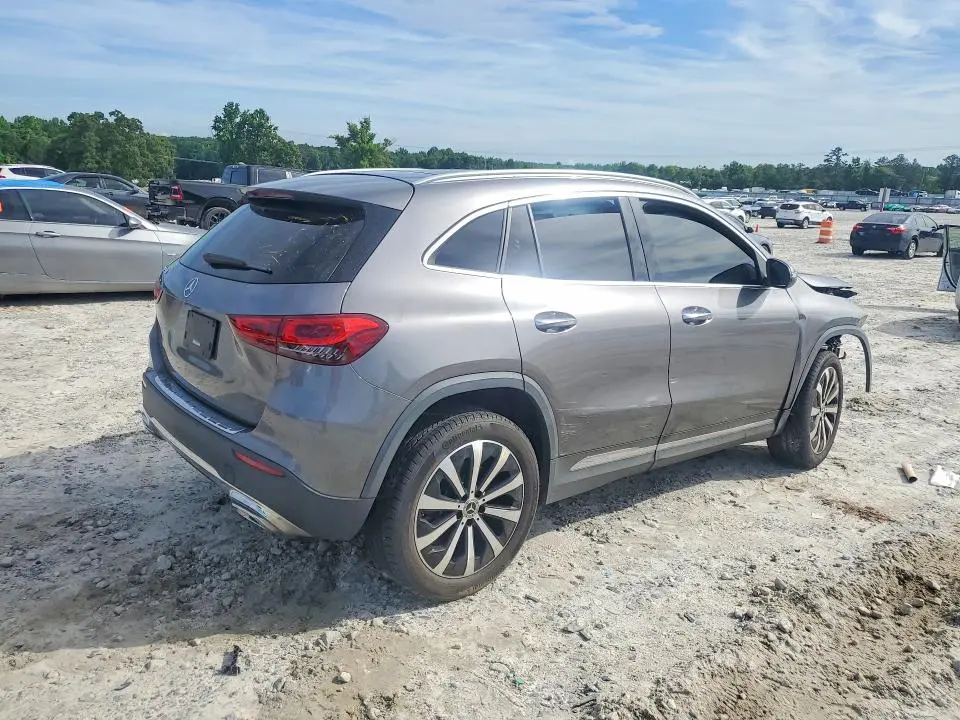 2021 MERCEDES-BENZ GLA 250  