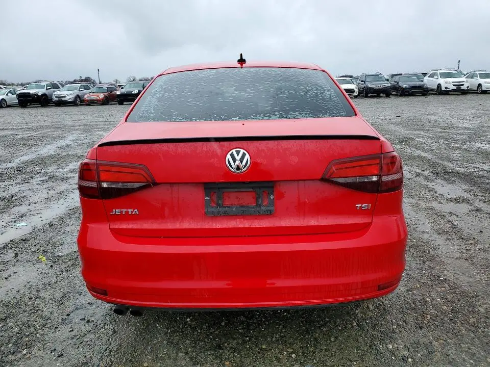 2016 VOLKSWAGEN JETTA SPORT  