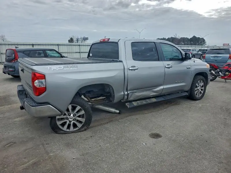 2017 TOYOTA TUNDRA CREWMAX LIMITED  