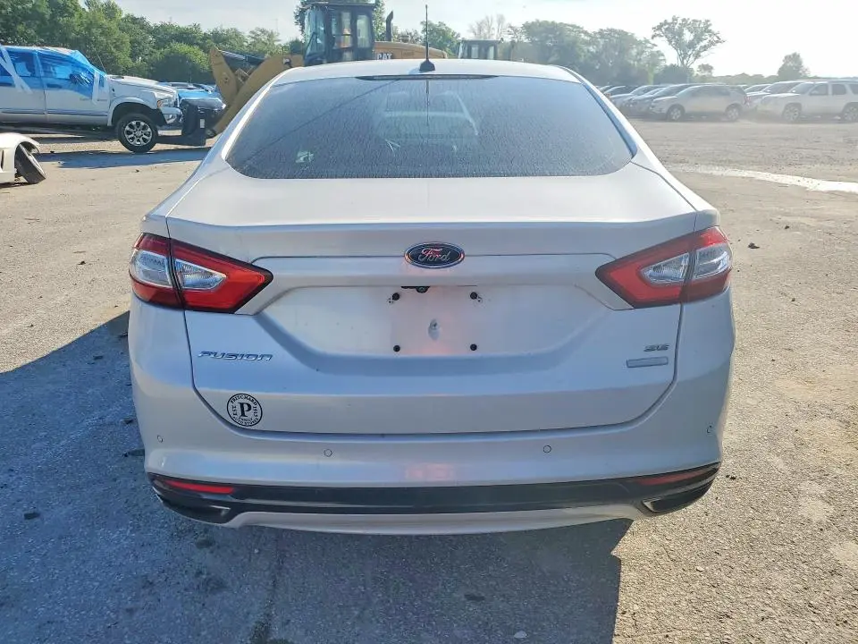 2016 FORD FUSION SE  