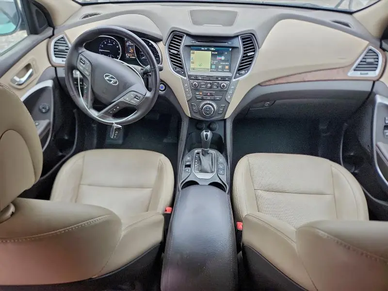2017 HYUNDAI SANTA FE SE ULTIMATE  