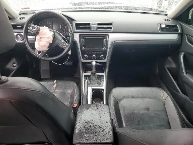 2012 VOLKSWAGEN PASSAT SE