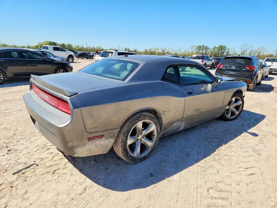 2011 DODGE CHALLENGER R  