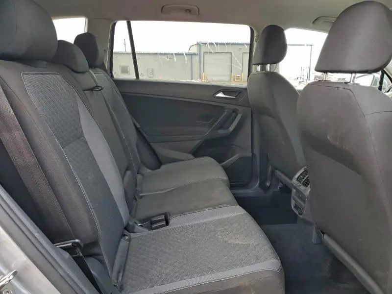 2021 VOLKSWAGEN TIGUAN S  