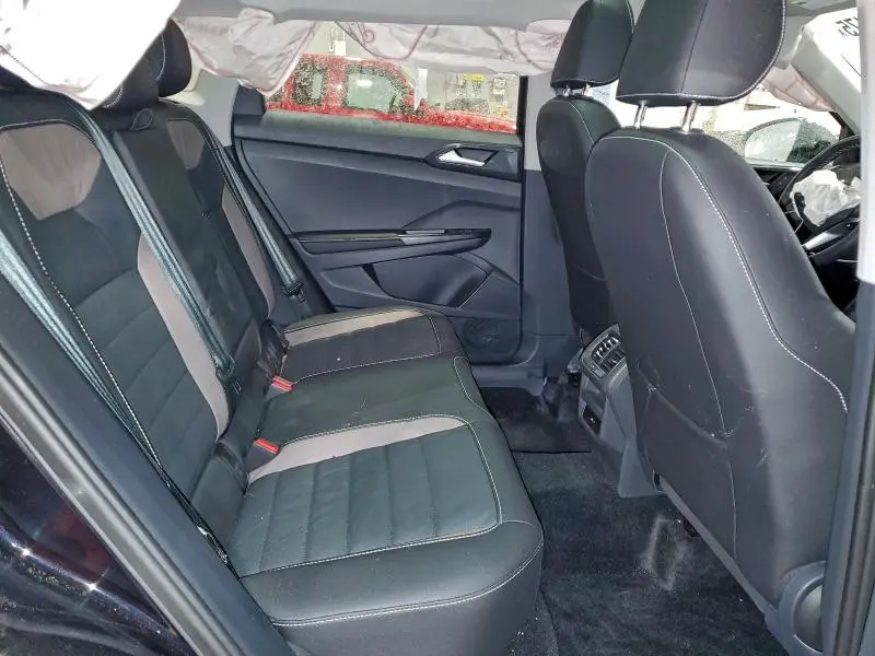 2024 VOLKSWAGEN TAOS SEL  