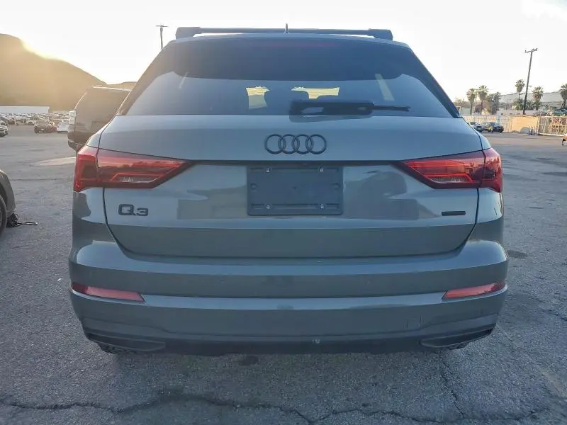 2021 AUDI Q3 PREMIUM 40  