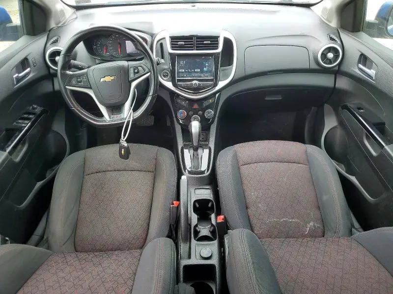 2017 CHEVROLET SONIC LT  
