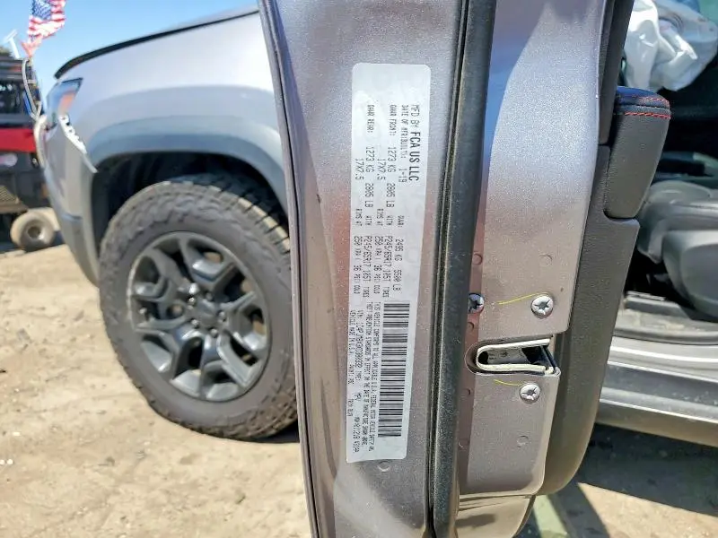 2019 JEEP CHEROKEE TRAILHAWK  