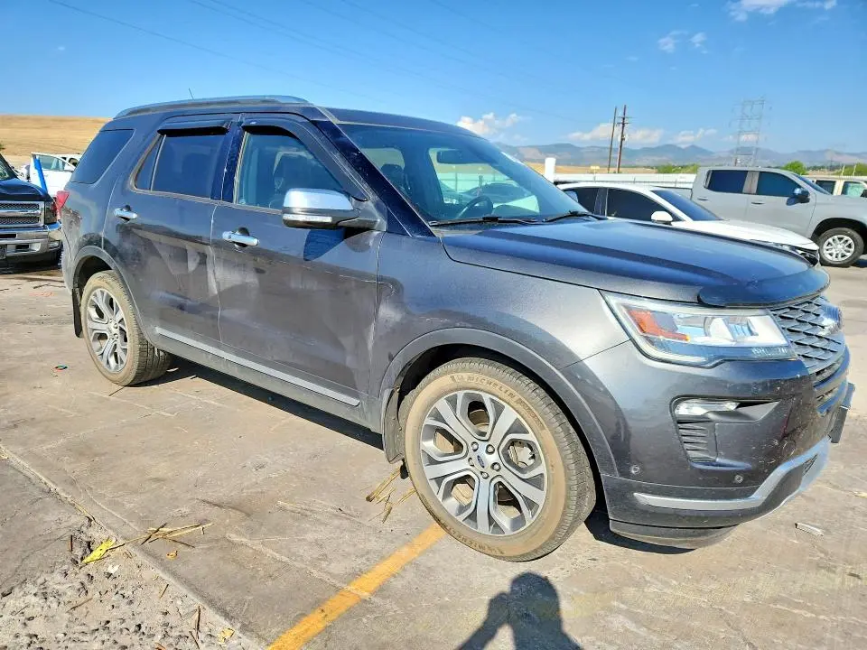2018 FORD EXPLORER PLATINUM  