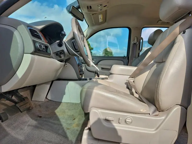 2011 CHEVROLET TAHOE C1500 LT  