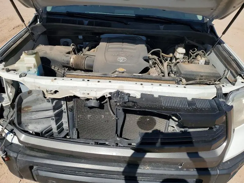 2015 TOYOTA TUNDRA SR  