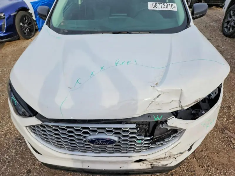 2023 FORD EDGE SE  