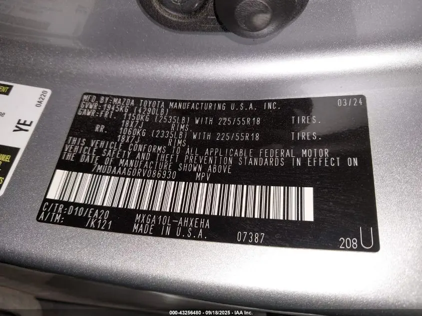 2024 TOYOTA COROLLA CROSS XLE