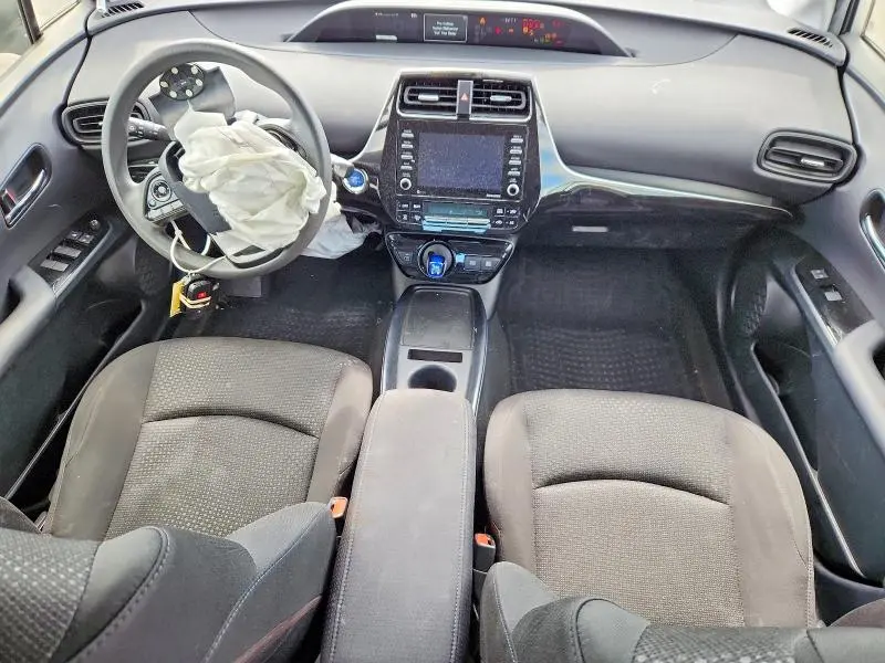2021 TOYOTA PRIUS LE AWD-E  