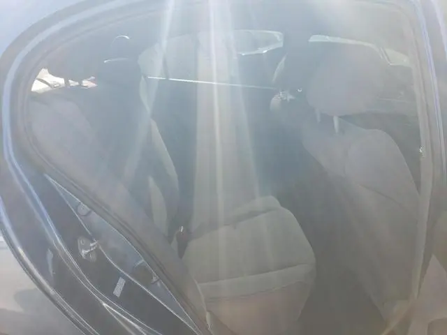 2010 HONDA CIVIC VP
