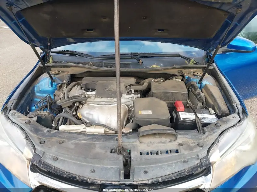 2016 TOYOTA CAMRY SE