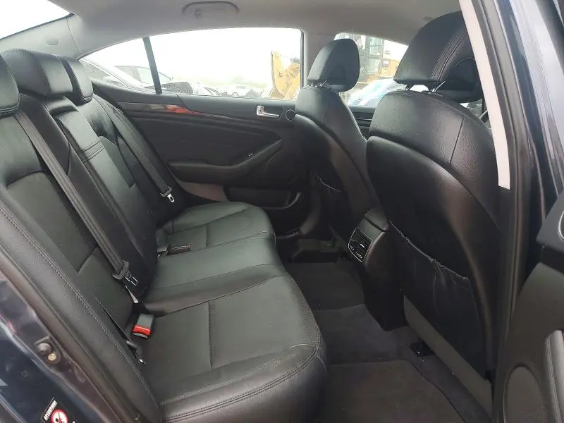 2015 KIA CADENZA PREMIUM  