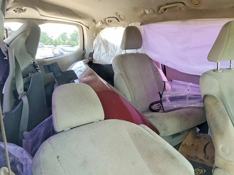 2013 TOYOTA SIENNA L 7-PASSENGER  