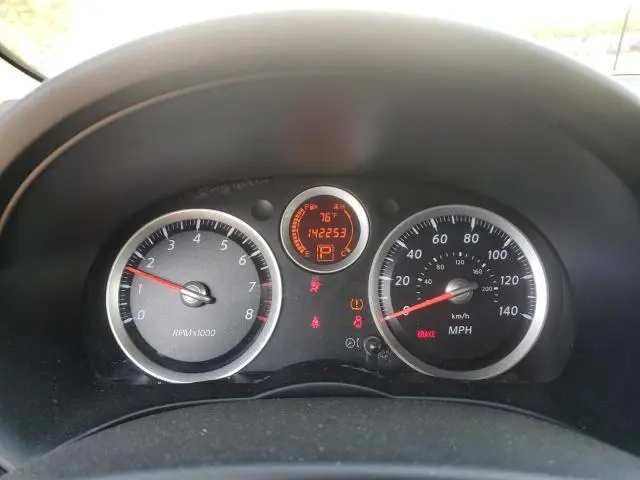 2010 NISSAN SENTRA 2.0  