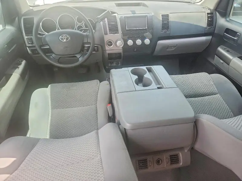 2011 TOYOTA TUNDRA   