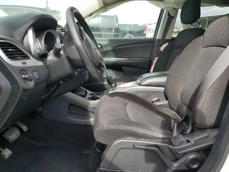 2019 DODGE JOURNEY SE  