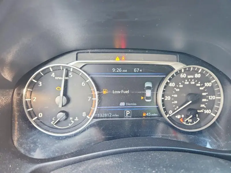 2019 NISSAN ALTIMA SR  
