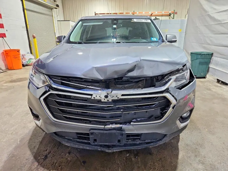 2021 CHEVROLET TRAVERSE LT  