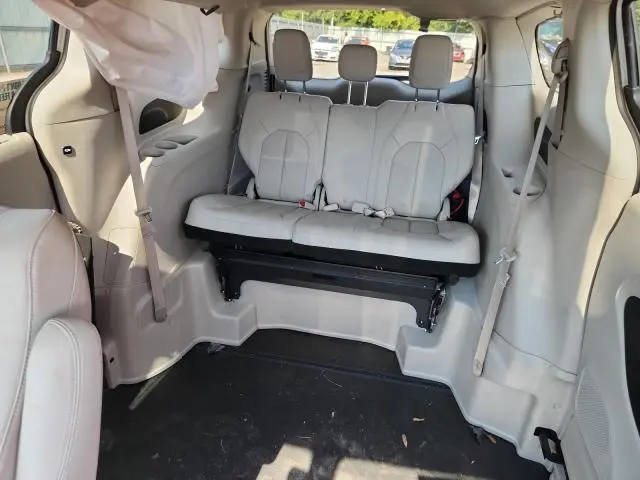 2021 CHRYSLER VOYAGER LXI  