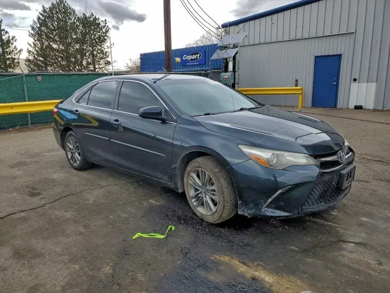 2017 TOYOTA CAMRY LE  