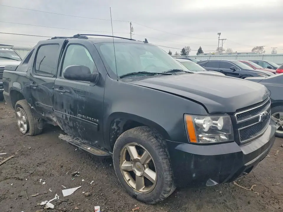 2012 CHEVROLET AVALANCHE LT  